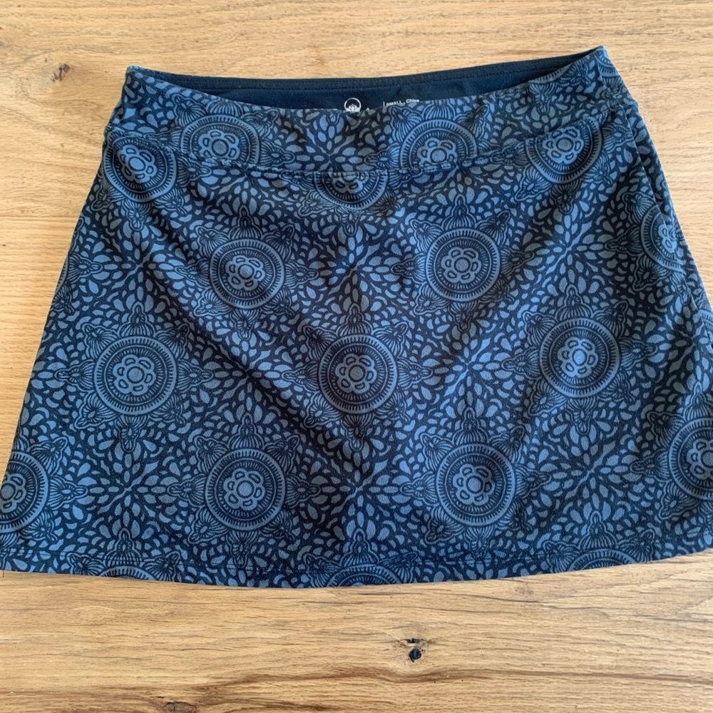 Tranquility Geometric Print Gray‎ Skirt Skort Women’s Small Preloved